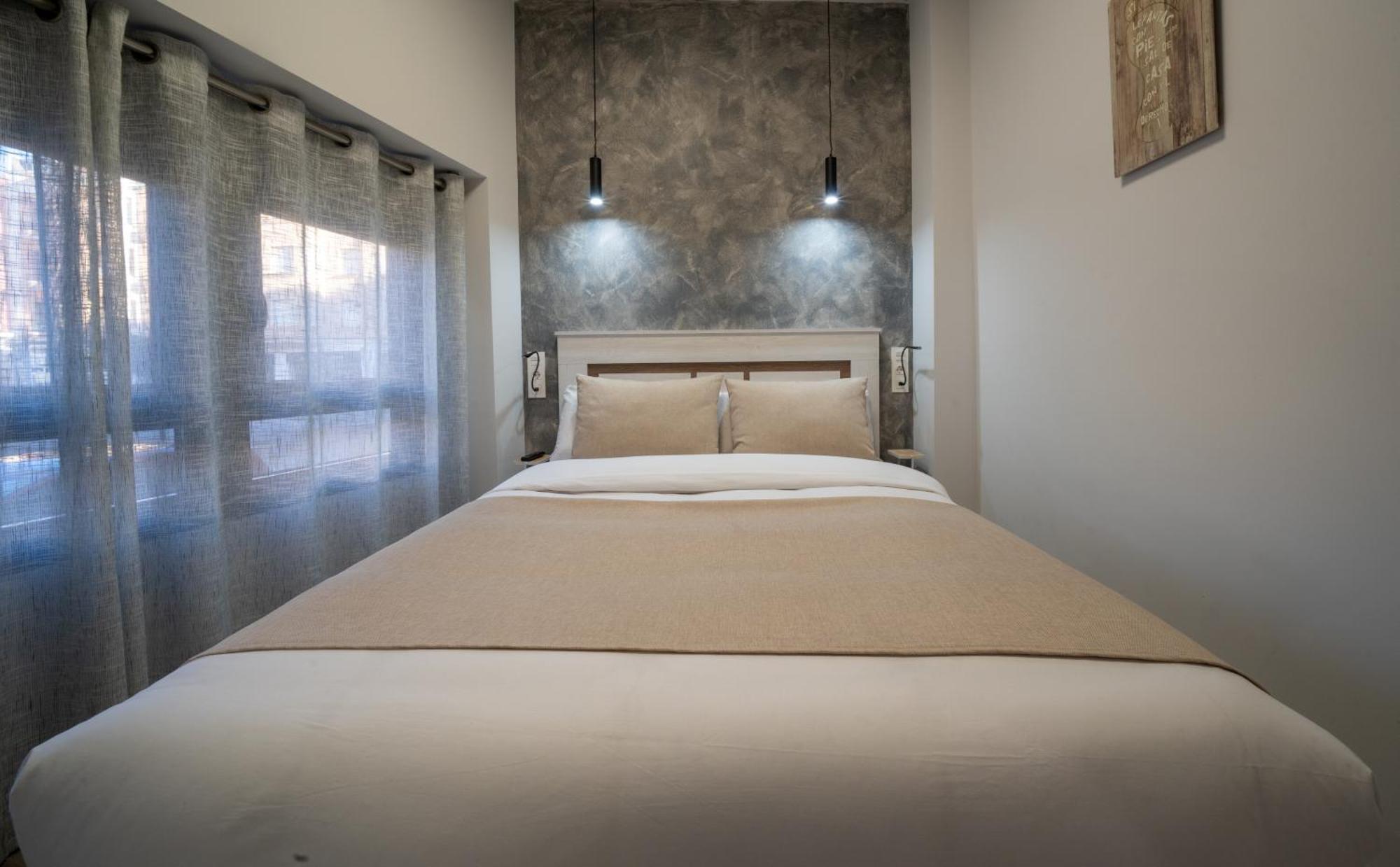 Apartamentos Aranda - Roble Aranda de Duero Extérieur photo